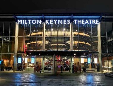 milton-keynes-theatre-380